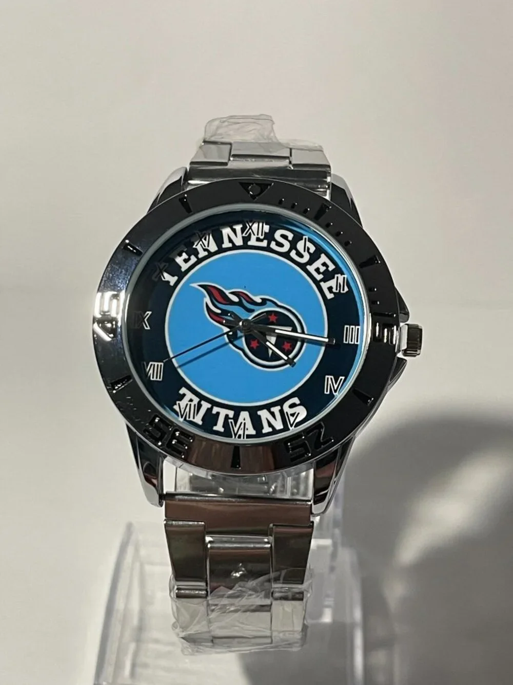 Tennessee Titans NFL Team Logo Men's Stainless-Steel Silver Watch NEW